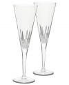 Raise a toast in sparkling style. The blazing starburst cuts of the Duchesse toasting flutes accent the elegantly flared silhouette. The perfect addition to Duchesse barware and dinnerware.