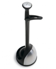 Designed for efficiency with an architectural aesthetic, the Stainless Steel Toilet Plunger from simplehuman features a detachable housing dock to catch drips. Also features a durable steel rod and wide, ergonomic handle. Designed for efficiency with an architectural aesthetic, the Stainless Steel Toilet Plunger from simplehuman features a detachable housing dock to catch drips. Also features a durable steel rod and wide, ergonomic handle.