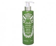 Skin that feels toned, freshly scented with the invigorating notes of Eau de Campagne An ultra-gentle bath and shower gel that helps stimulate skin and can also be used on hair. Bath and Shower Gel is a revitalizing bath and shower product rich in softening agents for an intensely invigorating, stimulating experience. Its mild formula contains Ivy, Fucus and Horsetail to gently cleanse skin.- It is subtly perfumed and velvety-soft, toned and stimulated. - Bath and Shower Gel is also suitable for the hair, leaving it soft and shiny. Skin that feels toned, freshly scented with the invigorating notes of Eau de Campagne An ultra-gentle bath and shower gel that helps stimulate skin and can also be used on hair. Bath and Shower Gel is a revitalizing bath and shower product rich in softening agents for an intensely invigorating, stimulating experience. Its mild formula contains Ivy, Fucus and Horsetail to gently cleanse skin.- It is subtly perfumed and velvety-soft, toned and stimulated. - Bath and Shower Gel is also suitable for the hair, leaving it soft and shiny.
