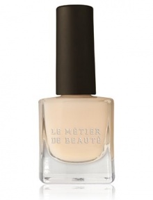 Nail primer for natural and artificial nails produces a matte finish, thereby creating the perfect surface for enamel adhesion. This base coat allows polish to remain on the nails 4-7 days longer than an ordinary base coat and prevents chipping and tip wear and hides imperfections in the application of nail enamel. Toluene and formaldehyde free. Contains a UV inhibitor, which prevents yellowing. Made in USA. Nail primer for natural and artificial nails produces a matte finish, thereby creating the perfect surface for enamel adhesion. This base coat allows polish to remain on the nails 4-7 days longer than an ordinary base coat and prevents chipping and tip wear and hides imperfections in the application of nail enamel. Toluene and formaldehyde free. Contains a UV inhibitor, which prevents yellowing. Made in USA.