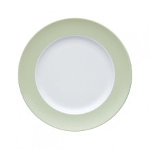 Sophisticated dinnerware with a rim of color to add vibrancy and fun to your dinner table. Easily mix and match pieces with other colors in the collection. Sophisticated dinnerware with a rim of color to add vibrancy and fun to your dinner table. Easily mix and match pieces with other colors in the collection.