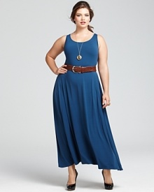 This Eileen Fisher floor length dress is a timeless, elegant choice -- a flowing essential that wears beautifully and packs effortlessly. Wrap it with a slim belt from your collection to streamline the silhouette.