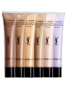 This sheer highlighter beautifies your complexion, revealing its natural glow. Three shade families complement specific parts of the face. Colour sheen shades (#2 and #3) illuminate cheekbones, forehead and chin. Colour balance shades (#1 and #4) give skin perfect tonality. Can be used alone, with day skincare or under foundation. Colour booster shades (#5 and #6) enhance complexion and make a natural tan more uniform. For best results, apply a small quantity with your fingertips. 