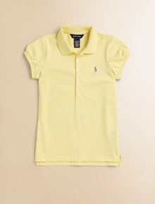 A longer button placket adds chic style to this classic mesh cotton design, mercerized for a soft sheen. Polo collar Short puff sleeves Button placket Embroidered logo pony on chest Side slits Uneven hem 98% cotton/2% elastane Machine wash Imported 