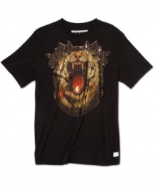 Don't be afraid to roar. This graphic t-shirt from Sean John speaks louder than words.