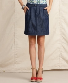 Denim gets dainty in this super-cute denim skirt, from Tommy Hilfiger. Take it from day to night with a printed blouse and strappy sandals! Denim gets dainty in this super-cute denim skirt, from Tommy Hilfiger. Take it from day to night with a printed blouse and strappy sandals!