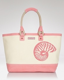 Take preppy style to the beach with this rope-handle tote from Vineyard Vines. This bag's spacious interior and sturdy fabrication makes it ideal for stowing all the seashore staples. Take preppy style to the beach with this rope-handle tote from Vineyard Vines. This bag's spacious interior and sturdy fabrication makes it ideal for stowing all the seashore staples.