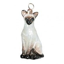 A lovely gift for any Siamese cat owner, the Pet Set ornaments from Joy to the World are endorsed by Betty White to benefit Morris Animal Foundation. Each hand painted ornament is packed individually in its own black lacquered box. A lovely gift for any Siamese cat owner, the Pet Set ornaments from Joy to the World are endorsed by Betty White to benefit Morris Animal Foundation. Each hand painted ornament is packed individually in its own black lacquered box.