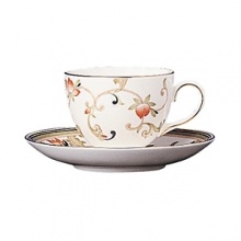 Oberon's delicate floral pattern recalls the first blossoms of spring, yet is understated enough to complement any table decor. Bone china. Oberon's delicate floral pattern recalls the first blossoms of spring, yet is understated enough to complement any table decor. Bone china.