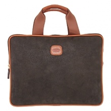 Perfect for carrying your laptop to and from work or school. Its practical style will keep you looking good. Double carrying handle. Perfect for carrying your laptop to and from work or school. Its practical style will keep you looking good. Double carrying handle.