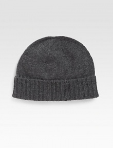 Winter knit hat in soft, sumptuous cashmere with signature web detail.Ribbed hemCashmereDry cleanMade in Italy Winter knit hat in soft, sumptuous cashmere with signature web detail.Ribbed hemCashmereDry cleanMade in Italy