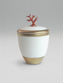 A lightly scented candle is tucked inside this lovely, handmade porcelain vessel topped with porcelain coral. Handpainted 14k gold trim Pink Champagne scented candle Crafted with Limoges porcelain paste Beautifully gift boxed About 5H Made in Portugal A lightly scented candle is tucked inside this lovely, handmade porcelain vessel topped with porcelain coral. Handpainted 14k gold trim Pink Champagne scented candle Crafted with Limoges porcelain paste Beautifully gift boxed About 5H Made in Portugal