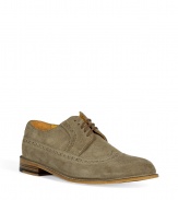 Channel your inner dandyish gentleman in these wing tip styled suede shoes from Ludwig Reiter - Lace up, perforated leather detailing, wing tip style, welted, leather sole - Style with jeans and a pullover or a classic suit and tie