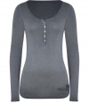 Work an effortless edge into your casual staples with True Religions faded black heather henley, detailed in a super soft mix of lightweight cotton-modal - Scoop neckline, long sleeves, logo patch and printing on front and back at hemline - Slim fit - Wear with casual separates and shearling-lined boots