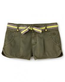 Rounded side vents recall the classic sports short, rendered here in cotton twill, with goldtone hardware and a striped ribbon belt. Rounded side vents recall the classic sports short, rendered here in cotton twill, with goldtone hardware and a striped ribbon belt.