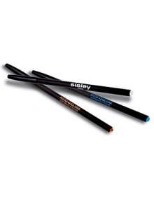 Add intensity to your eyes, dressing them with glittering highlights. Unique moulded texture with maximum pearl particle content enhances shimmer while oils and waxes guarantee quick, easy, glide-on application. A genuine Swarovski crystal matches its firm lead that lets you draw precise, long-lasting lines, yet is gentle on delicate eyelids. Suitable for sensitive eyes and contact lens wearers. Add intensity to your eyes, dressing them with glittering highlights. Unique moulded texture with maximum pearl particle content enhances shimmer while oils and waxes guarantee quick, easy, glide-on application. A genuine Swarovski crystal matches its firm lead that lets you draw precise, long-lasting lines, yet is gentle on delicate eyelids. Suitable for sensitive eyes and contact lens wearers.