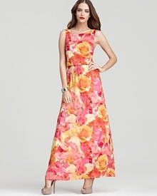 Garden party glam -- a dramatic low scoop back and floor-sweeping maxi length give this rose print Alice + Olivia dress high-style appeal.