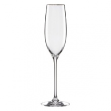 Crafted from fine lead crystal, the Solitaire Platinum collection offers enthusiasts the ultimate champagne and sparkling wine experience with these signature flutes. Crafted from fine lead crystal, the Solitaire Platinum collection offers enthusiasts the ultimate champagne and sparkling wine experience with these signature flutes.