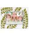 Silhouetted ferns unfurl in green across this softly frosted crystal picture frame, bringing a fresh hint of the outdoors in. Its clean rectangular shape is etched for earthy allure no matter what's pictured. Qualifies for Rebate