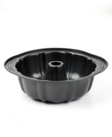 Don't let them know that your beautifully intricate cake was so easy to bake. This heavyweight pan is the baker's best friend, boasting a scratch-resistant nonstick coating that lets you remove cake quickly and with minimal cutting. Limited lifetime warranty. Don't let them know that your beautifully intricate cake was so easy to bake. This heavyweight pan is the baker's best friend, boasting a scratch-resistant nonstick coating that lets you remove cake quickly and with minimal cutting. Limited lifetime warranty.