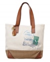 Carry your daily necessities in this classic Vintage Re-Issue tote from Fossil. With iconic hardware and well-traveled accents, this bag will become your everyday staple.