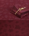All-in-one elegance. With a tablecloth and napkins to match, this Dinner Party table linens set is the perfect backdrop for autumn and wintertime entertaining. Featuring machine washable fabric with a pretty sheen and tonal leaf pattern.
