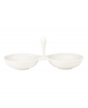 With an elegant white-on-white pattern featuring an embossed vine motif and radiant glaze, the Opal Innocence Carved condiment server gets your table set for refined dining every day. Qualifies for Rebate