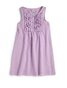 THE LOOKSwiss dot designRound neckline with ruffle detailSleevelessFront button closureRuffled placketTHE MATERIALCottonCARE & ORIGINMachine washImported THE LOOKSwiss dot designRound neckline with ruffle detailSleevelessFront button closureRuffled placketTHE MATERIALCottonCARE & ORIGINMachine washImported