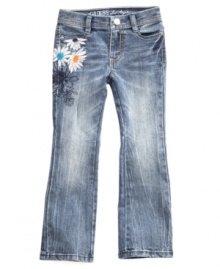 Style that lasts through the decades. These jeans from Guess have a look that's fashionable no matter what year it is. Style that lasts through the decades. These jeans from Guess have a look that's fashionable no matter what year it is.