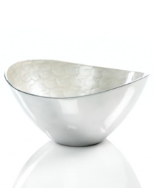 Full of surprises, this handcrafted salad bowl from the Simply Designz collection of serveware and serving dishes features sleek, polished aluminum with a scalloped ivory center. Keep it on display no matter what's on your menu. Full of surprises, this handcrafted salad bowl from the Simply Designz collection of serveware and serving dishes features sleek, polished aluminum with a scalloped ivory center. Keep it on display no matter what's on your menu.