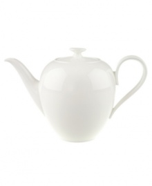 Truly timeless, the graceful Anmut coffee pot is crafted in the premium bone china of Villeroy & Boch and finished with a pure white glaze for unparalleled versatility. Truly timeless, the graceful Anmut coffee pot is crafted in the premium bone china of Villeroy & Boch and finished with a pure white glaze for unparalleled versatility.