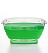 Fruits, veggies & herbs now have staying power. Introduce this smart, collapsible keeper, with innovative vent & reservoir, to your space & enjoy fresher, crisper produce than ever before.