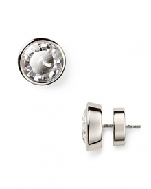 A step above basic, MICHAEL Michael Kors' silver stud earrings add an elegant injection of sparkle. Wear the simple pair to round out a relaxed look.