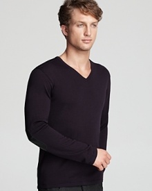A lightweight design that suits every venue with leather elbow patches for designer flair. A lightweight design that suits every venue with leather elbow patches for designer flair.