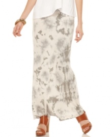 A washed tie-dye print adds just enough edge to this Kensie maxi skirt for an urban-weekend look! A washed tie-dye print adds just enough edge to this Kensie maxi skirt for an urban-weekend look!