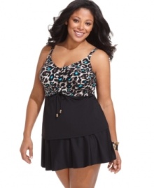 Looking lovely on the beach is a breeze with Coco Reef's plus size skirted swim bottom! Pretty as can be – with the coverage you want. Looking lovely on the beach is a breeze with Coco Reef's plus size skirted swim bottom! Pretty as can be – with the coverage you want.