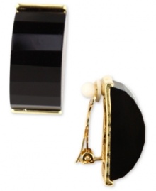 Turn out the lights with these jet black earrings from Anne Klein. A golden setting showcases a faceted jet epoxy stone. Clip-on backing for non-pierced ears. Crafted in gold tone mixed metal. Approximate diameter: 1/2 inch.