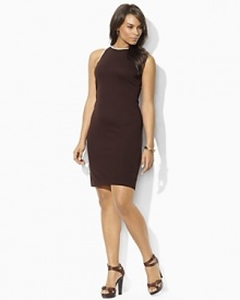 Accented with a chic keyhole at the nape for feminine touch, the Ona crewneck dress is tailored from figure-flattering jersey in a sleeveless cutaway silhouette.