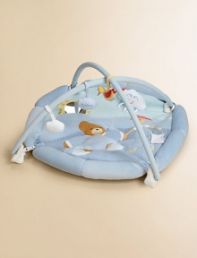 Place your baby among the clouds on this playmat with an appliquéd bear, mirrored sun and more. Encourages early motor, sensory, social, emotional and independent play Puffy cloud and kid appliqués Four dangling toys including ball, bird and rabbit in airplane Plush pillows at edges included 17½HX 31WX 1½D Machine wash Imported