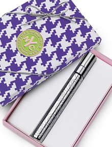 The go-everywhere, refillable silvertone pocket spray, patterned with multiples of the Bond No. 9 token in its own white leatherette pouch.Top notes: narcissus, ylang ylang, black pepperMiddle notes: gardenia, jasmine, citrus-like linden, orrisBottom: vetiver, musk, white oak, treemoss. .7 oz. The go-everywhere, refillable silvertone pocket spray, patterned with multiples of the Bond No. 9 token in its own white leatherette pouch.Top notes: narcissus, ylang ylang, black pepperMiddle notes: gardenia, jasmine, citrus-like linden, orrisBottom: vetiver, musk, white oak, treemoss. .7 oz.