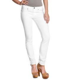 Add a clean and versatile hue to your denim closet with these white wash skinny leg jeans from Jessica Simpson! Add a clean and versatile hue to your denim closet with these white wash skinny leg jeans from Jessica Simpson!