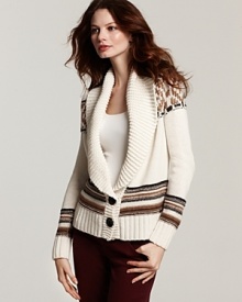 Boasting fall's favorite Fair Isle pattern, this GUESS sweater is a must-have. Pair it with the season's cozy corduroy for a trend-perfect look.