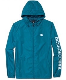 Layer-up with skater style this summer wearing this windbreaker jacket from DC Shoes. Layer-up with skater style this summer wearing this windbreaker jacket from DC Shoes.