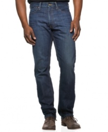Classic styling for the modern man, these five-pocket jeans from Argyle Culture are the perfect addition to your closet. Classic styling for the modern man, these five-pocket jeans from Argyle Culture are the perfect addition to your closet.