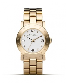 Set the tone for you look with Marc by Marc Jacob's Amy gold watch, featuring a gorgeous polished steel band and a filigree etched face.