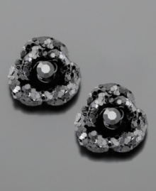 Dazzle with a little drama. These Betsey Johnson rose bud stud earring feature black crystal accents set in mixed metal. Approximate length: 1-1/2 inches.