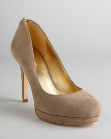 Add some zip to your pumps wardrobe in this Joan & David style, with a directional almond toe and loads of attitude. Add some zip to your pumps wardrobe in this Joan & David style, with a directional almond toe and loads of attitude.