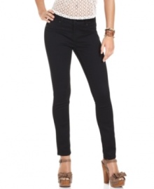 Rock American Rag's curvy-fit jeans for a look that flaunts your figure right! Boasts a slimming black wash and must-have skinny leg style. Rock American Rag's curvy-fit jeans for a look that flaunts your figure right! Boasts a slimming black wash and must-have skinny leg style.