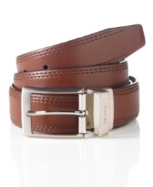 With a reversible design, this Nautica leather belt keeps it simple. With a reversible design, this Nautica leather belt keeps it simple.