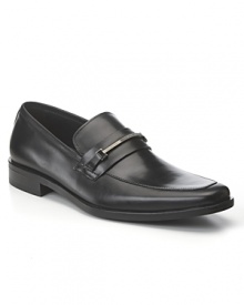 Classic black leather slide with Hugo Boss logo bit detail. Leather lined, leather sole. Classic black leather slide with Hugo Boss logo bit detail. Leather lined, leather sole.